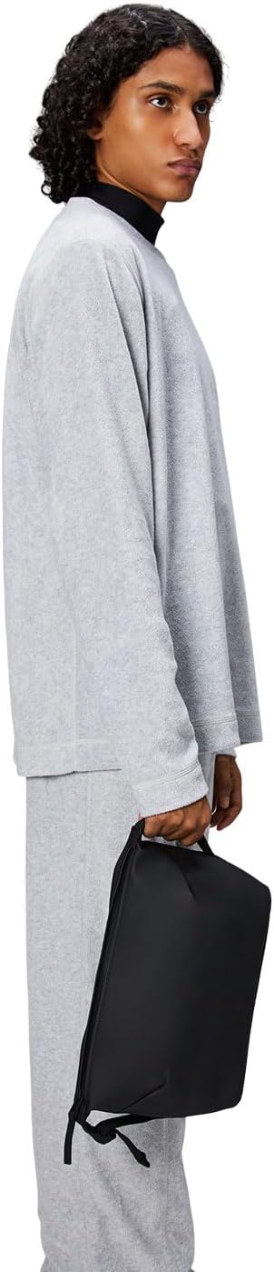 RAINS - Hilo Wash bag - Waterproof Toiletry Bag for Men and Women - Toiletries, Cosmetics, Suitable for Travel (Black)