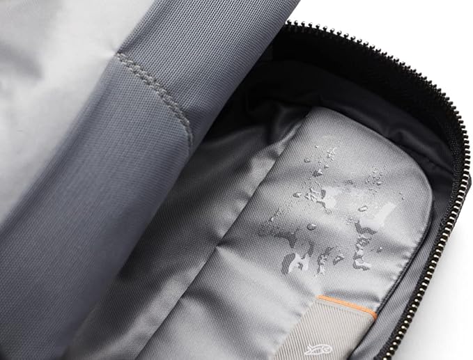 Bellroy Toiletry Kit (Unisex Toiletry Bag, Zipper Closure, Water-Resistant Lining, Toothbrush Sleeve with Magnetic Closure, Internal Mesh Pocket Organization) -Bronze