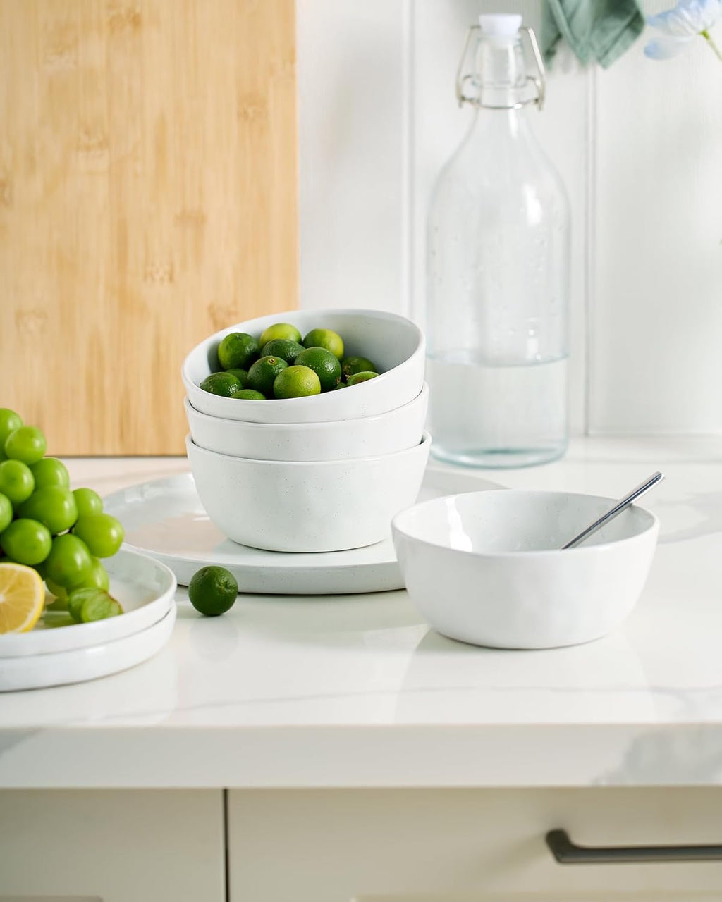 Famiware Mars Plates and Bowls Set, 12 Pieces Dinnerware Sets, Dishes Set for 4, White