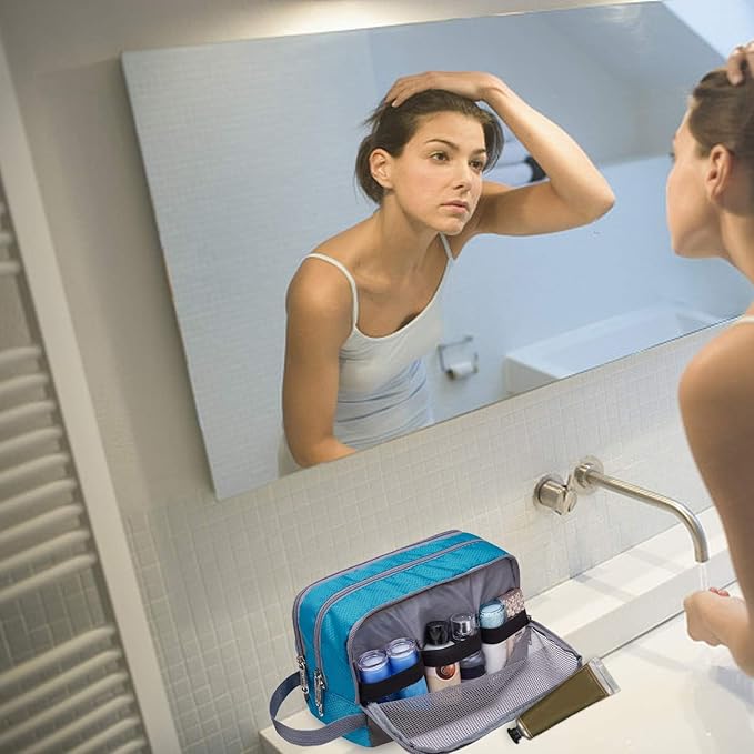 Toiletry Bag for Men Hanging Dopp Kit Water Resistant Shaving Bag Small Toiletry Bag for Traveling (Blue)