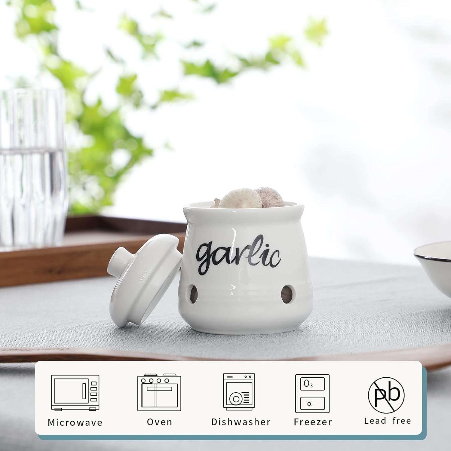 Garlic Keeper with Lid, Ceramic Mini Garlic Saver Container for Countertop, Farmhouse Kitchen Decor