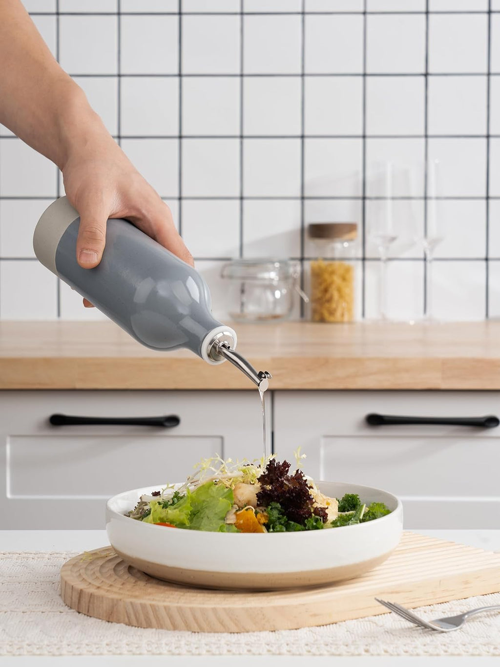 famiware Milkyway 16oz Ceramic Olive Oil Dispenser Bottle, Olive Oil and Vinegar Dispenser Bottle Set of 2 with Stainless Steel Pourers, Suitable for Storage Vinegar, Liquids, Dark Gray