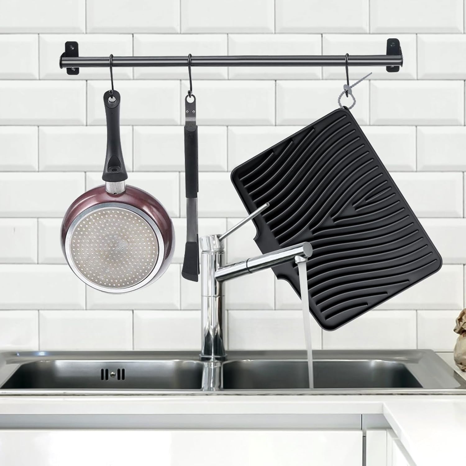 Dish Drying Mat, Stone Drying Mat for Kitchen Counter with Built-in Drain, Non-Slip Drying Matt Kitchen Counter, Heat Resistant Silicone Drying Mat, 2 Pcs(15.8"X 13", Black)