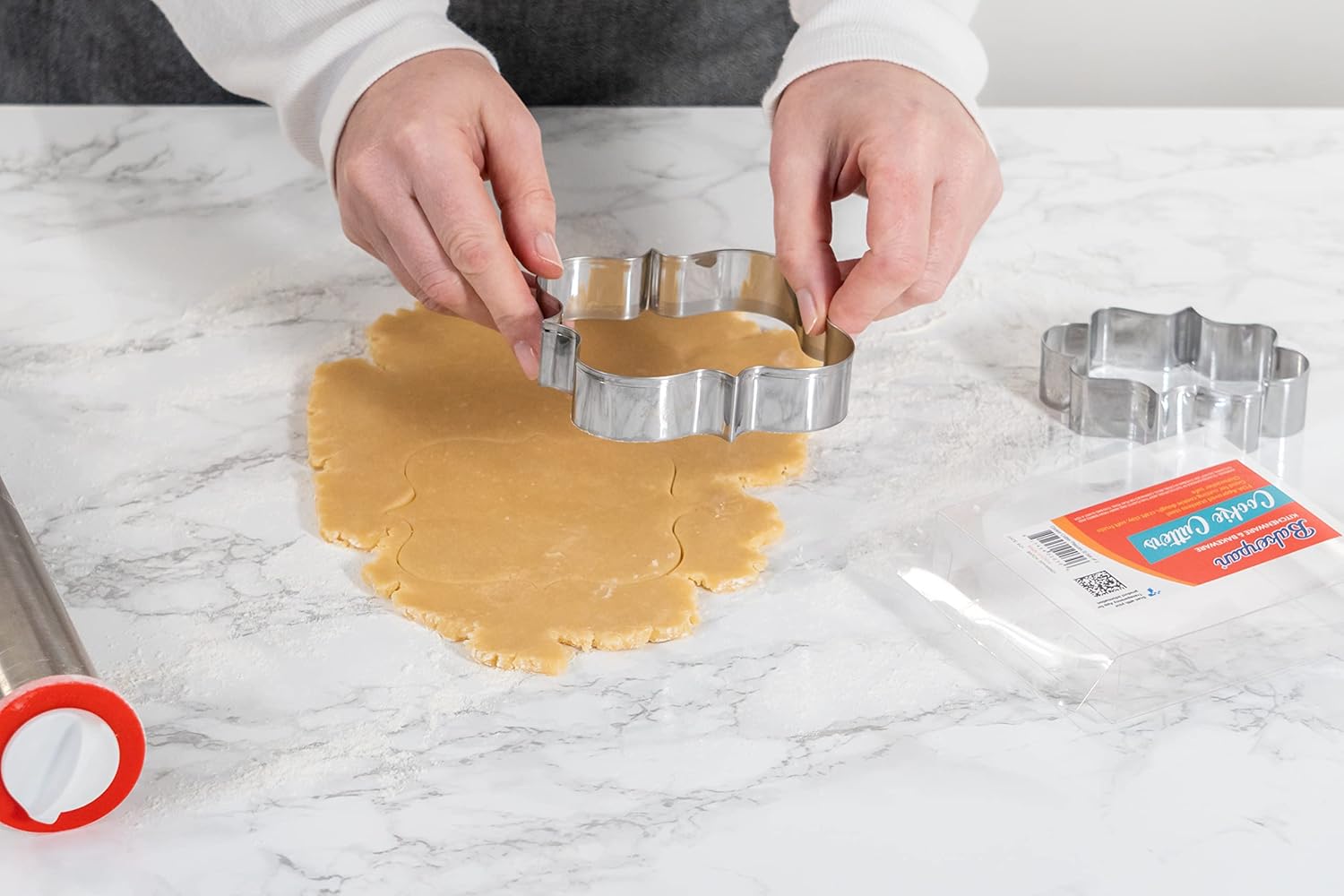 Bakerpan Stainless Steel Plaque Cookie Cutters Shapes, Frame Cookie Cutters for Baking - Set of 2