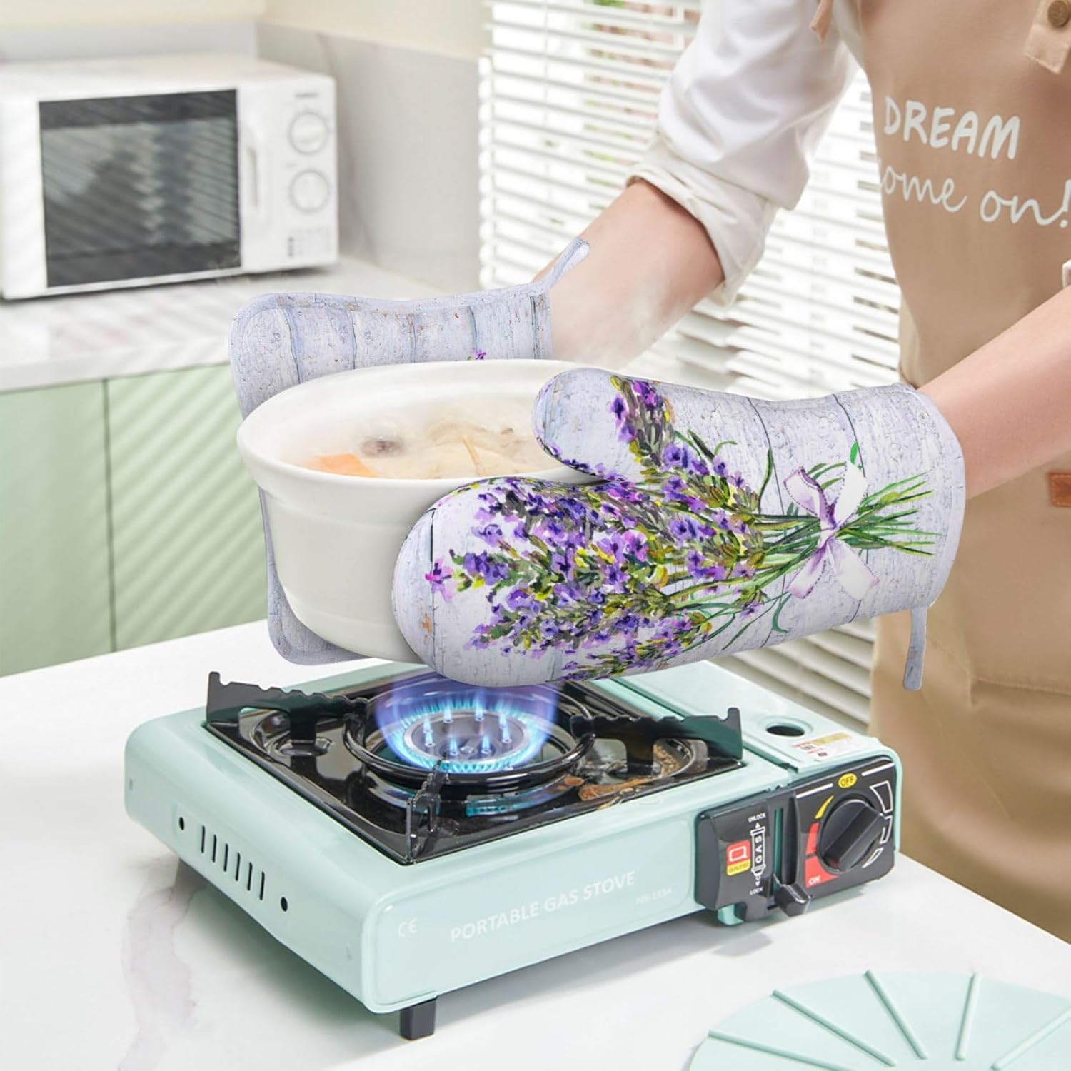 Wood Spring Lavender Oven Mitts Pot Holders Set Silicone Lavenders Kitchen Oven Mitts Heat Resistant Potholders Non-Slip 4pcs Hot Pads and Lilac Flower Oven Gloves Sets for Baking