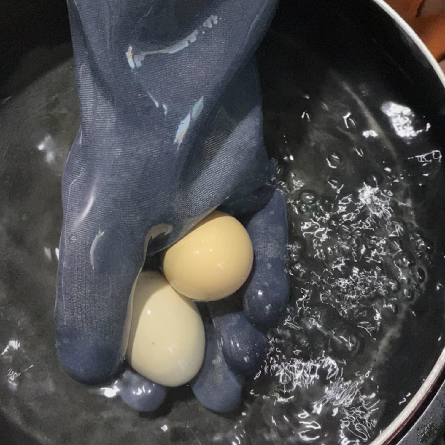 DEYAN Silicone BBQ Gloves, 932°F Heat Resistant Oven Gloves with Fingers, Kitchen Waterproof Hot Proof Glove for Fryer, Smoker, Baking, Cooking, Cutting(9/L)