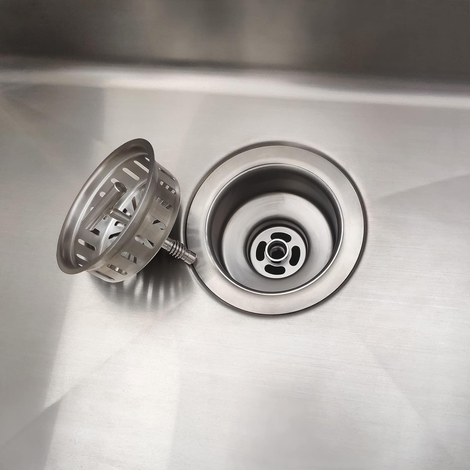 3-1/2 Inch Brushed Nickel Sink Strainers for Kitchen Sink, Stainless Steel Kitchen Sink Drain Strainer Assembly with Strainer Basket And Drain Stopper, US Standard Kitchen Sink Drain Replacement