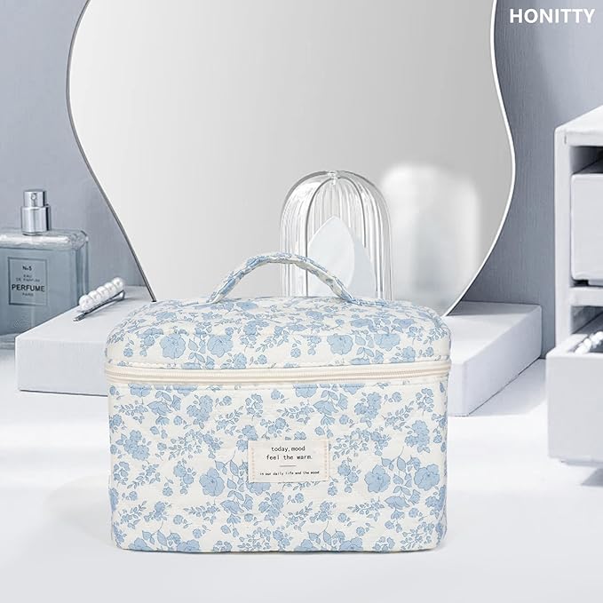 Makeup Bag,Quilted Cosmetic Bags,Large Floral Make Up Bags for Women, Makeup Organize,Flower Travel Toiletry Bag