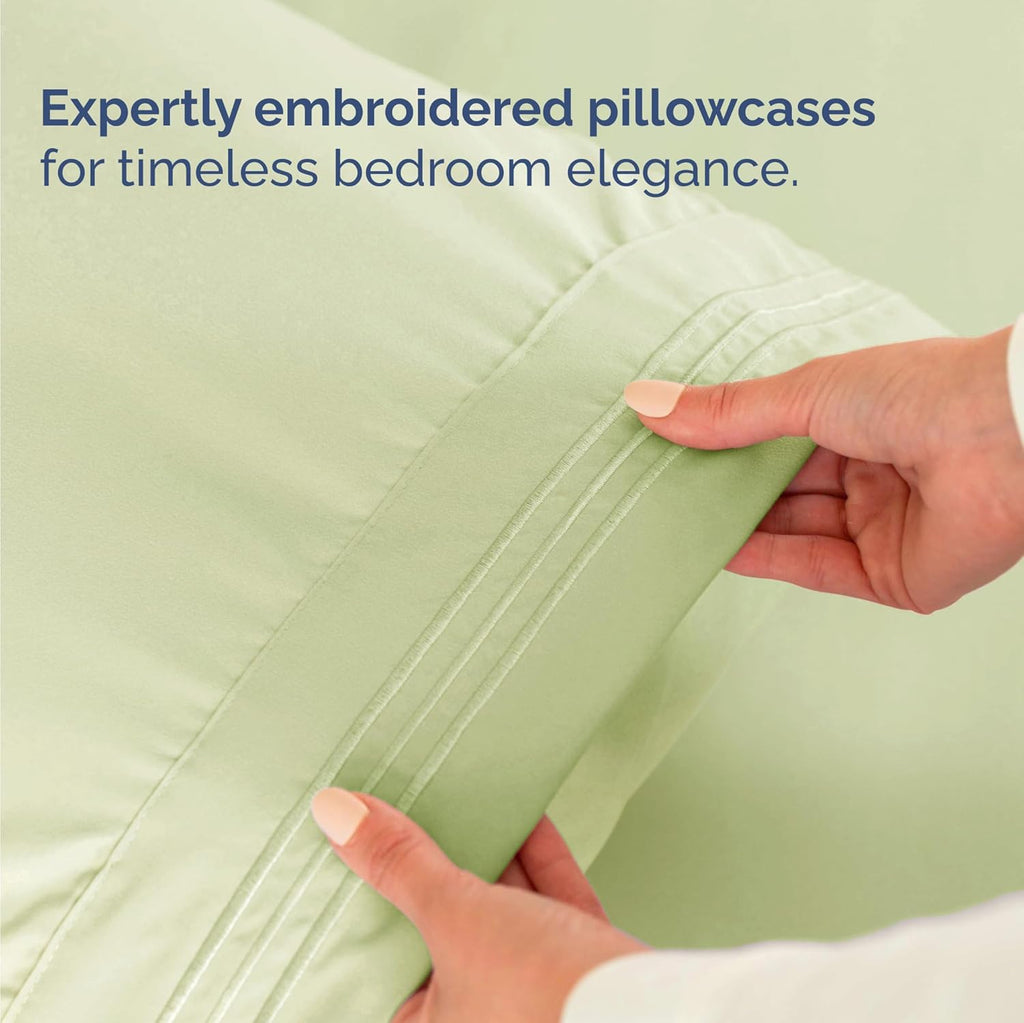 Twin Size 3 Piece Sheet Set - Comfy Breathable & Cooling Bed Sheets Set - Hotel Luxury Bedding for Women, Men, Kids, Teens, Boys & Girls - Deep Pockets and Wrinkle Free - Oeko-Tex - Light Sage Green