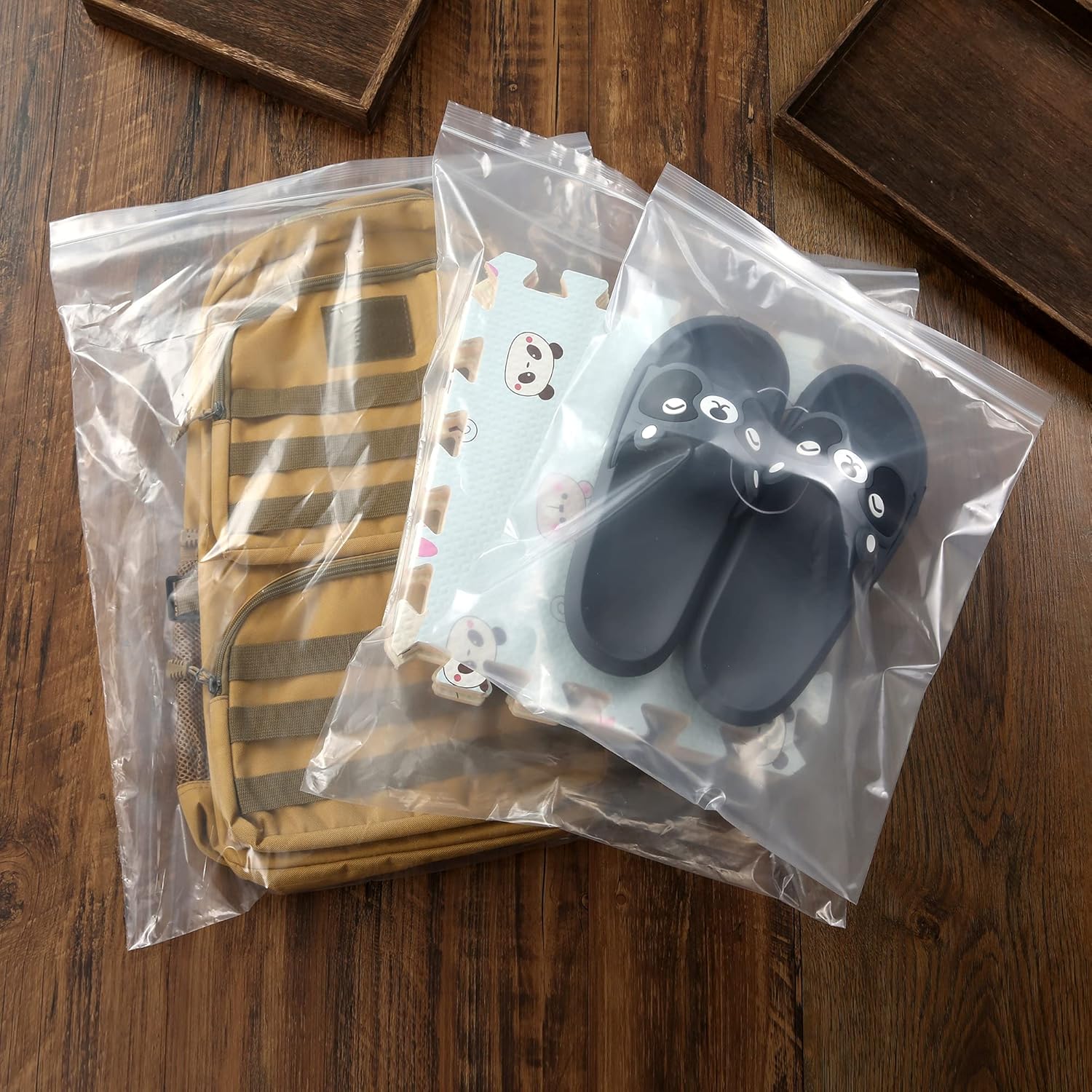 18" x 21" Large Large Thick 2.4 Mil Clear Zip Seal Lock Poly Bags Reclosable Plastic Bags Packaging Clothing T-Shirts Shoes Toys Snack Zipper Bag (30Pack)