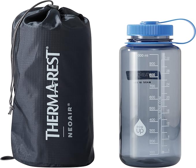 Therm-a-Rest NeoAir Topo Luxe Camping and Backpacking Sleeping Pad, Regular Wide - 25 x 72 Inches, Balsam