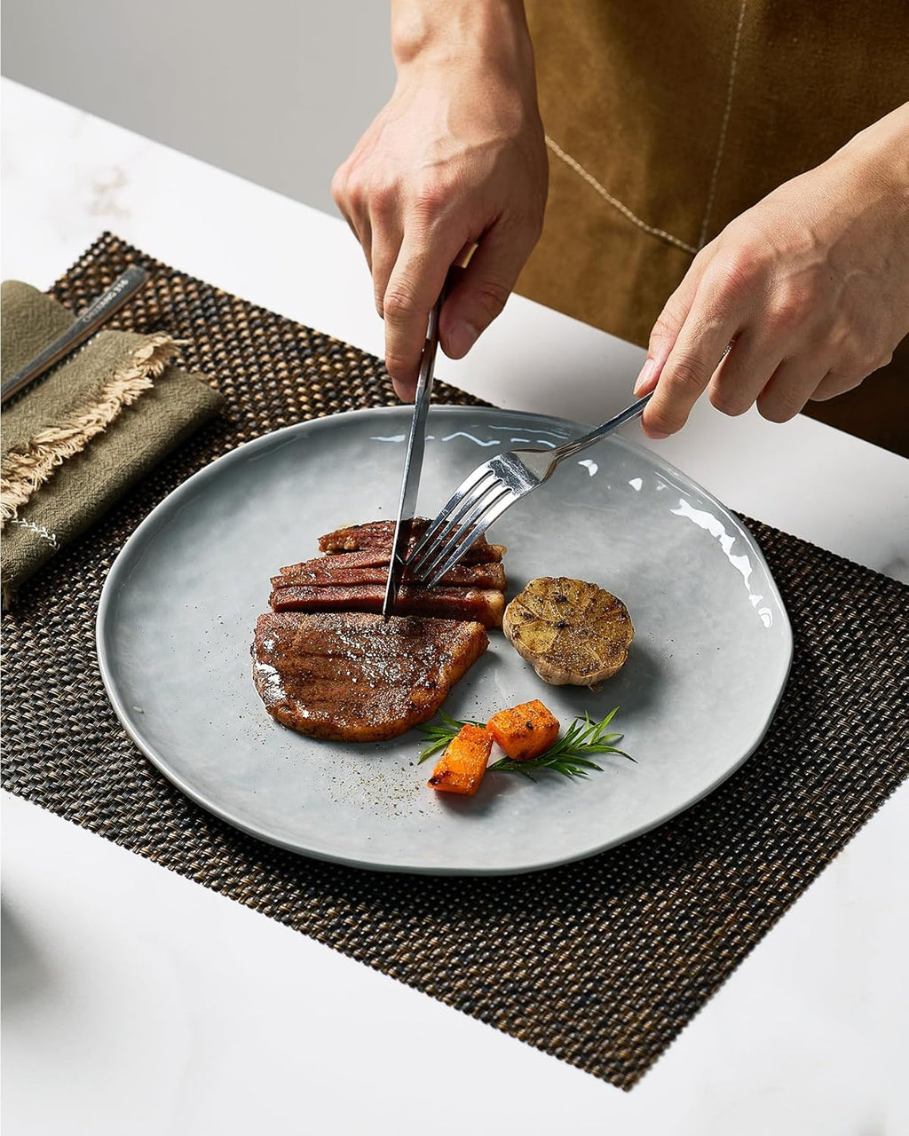 Famiware Porcelain kitchen plates and bowls set, Modern dishes set for 4, Handmade Wave Edge Dinnerware Sets, Microwave and Dishwasher Safe Tableware, Sleek Grey (16pc)