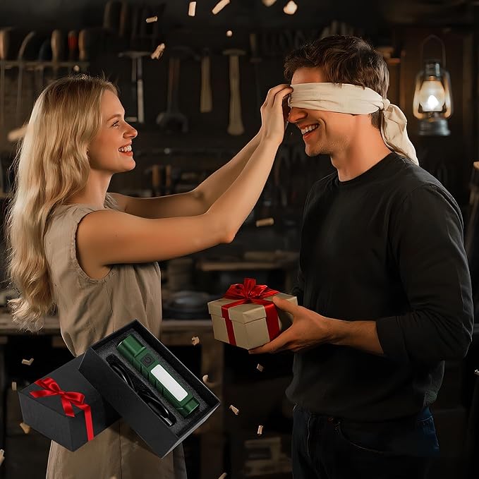 Rechargeable EDC Flashlight with Red Beam and White LED Combo, 900 Lumens Portable Pocket Lights, USB-C Charging, IPX4, Triple Sources for Outdoors Emergency Working (Green)