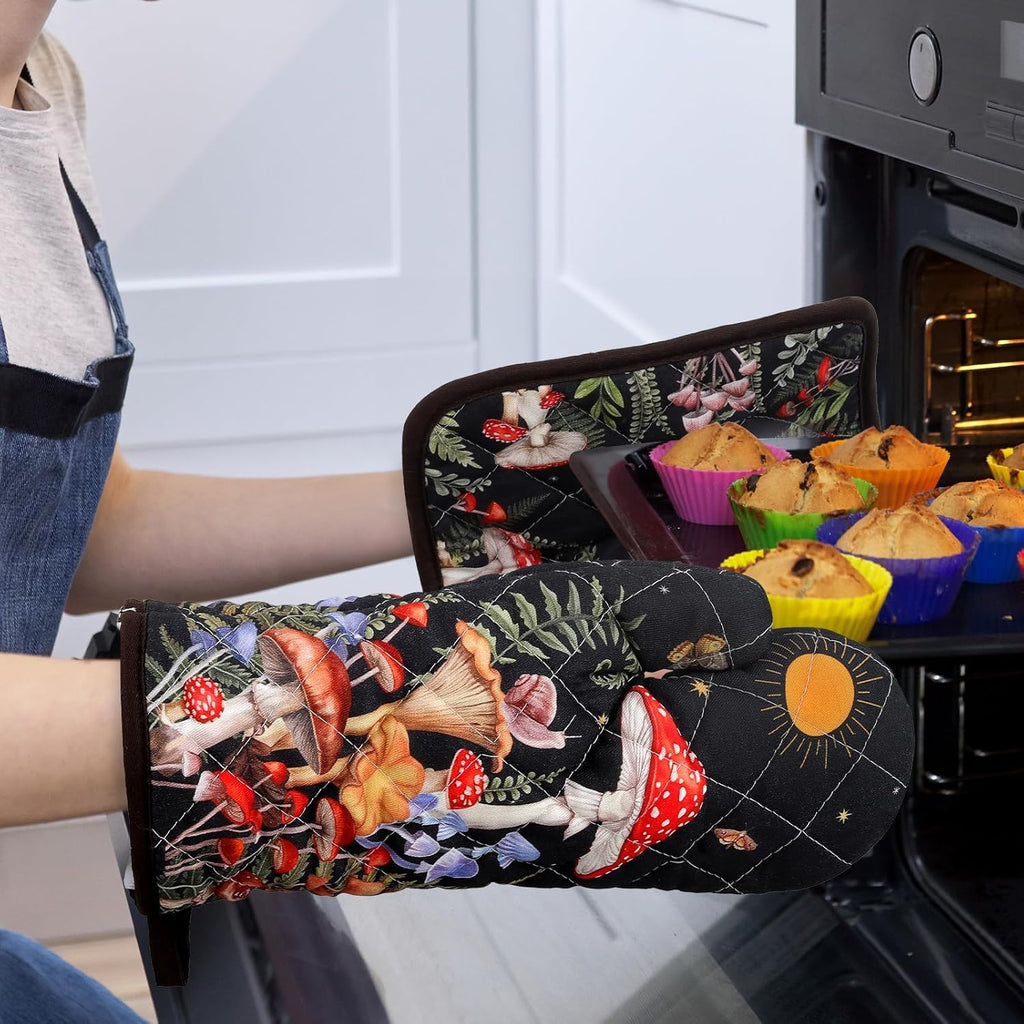 Mushroom Grass Oven Mitts and Pot Holders Sets 2Pcs, 100% Cotton Heat Resistant, Extra Long Oven Gloves Potholder for Kitchen Cooking Baking Decoration