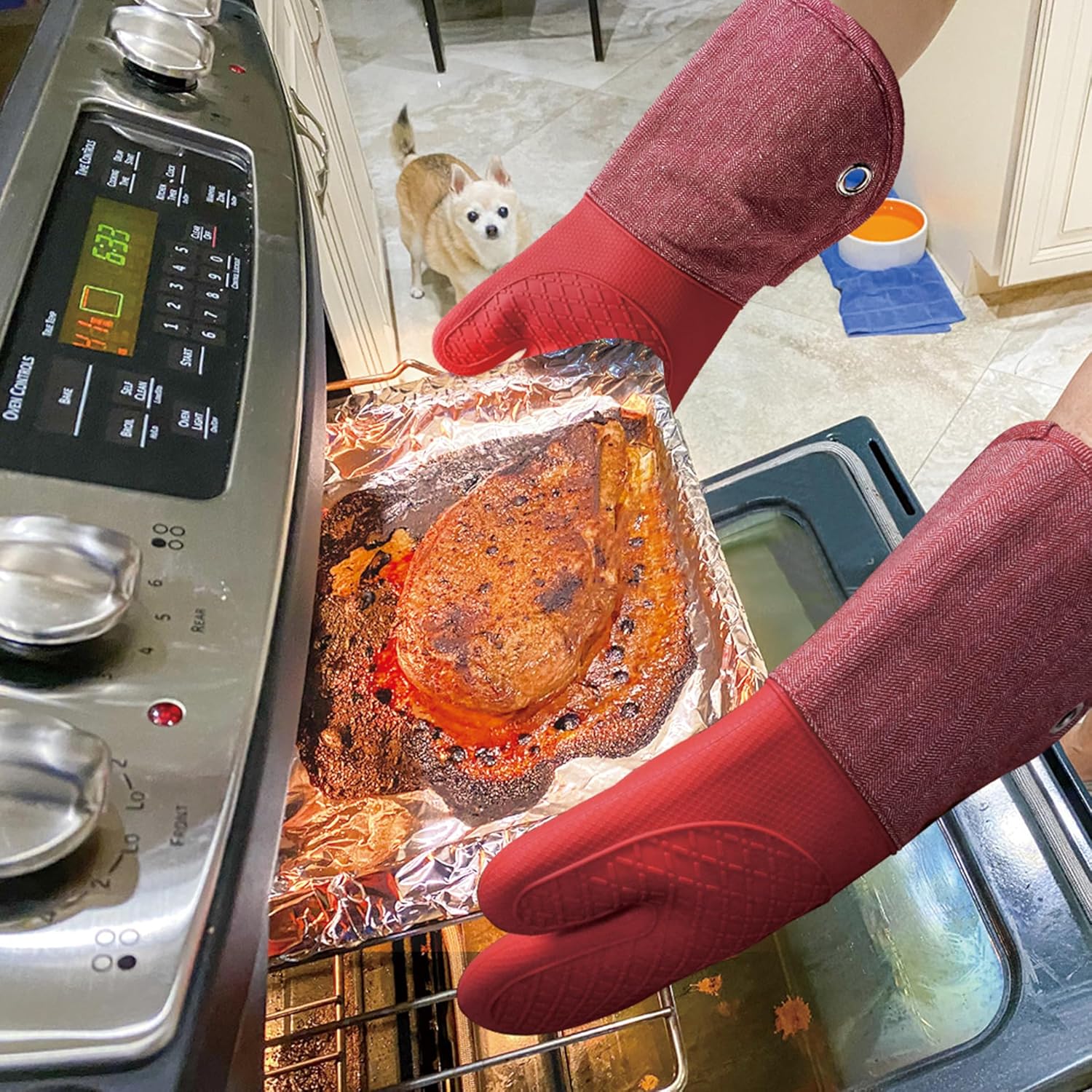 Professional Microwave Silicone Oven Mitts one Pair, Kitchen Mitten Set for Heat Resistant with 500 Degrees, Kitchen Gloves Pot Holder for BBQ Cooking Baking (Red)