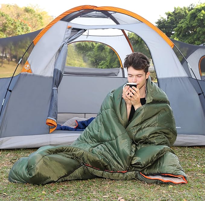 Amazon Basics 3-Season Durable Sleeping Bag for Adults, Olive Green, Queen, Ideal for Hiking