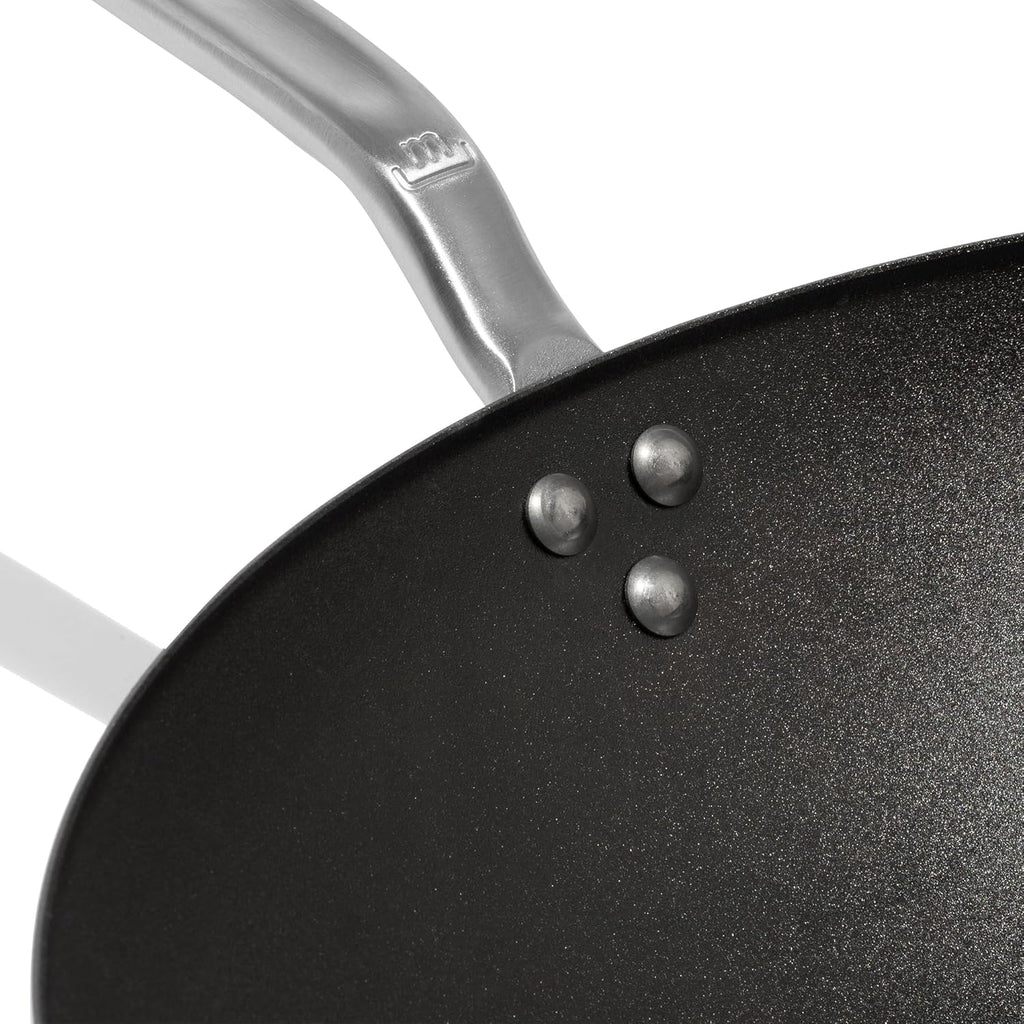 Made In Cookware - 13" Seasoned Carbon Steel Wok - (Like Cast Iron, but Better) - Professional Cookware - Crafted in Sweden - Induction Compatible
