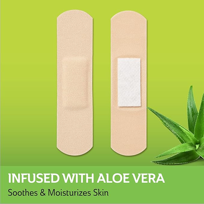 CURAD Naturals Aloe Vera & Vitamin E Bandages 0.75" x 3", Individually Wrapped Sterile Bandage, First Aid Kit Essential, Protects Scrapes and Cuts, Absorbent and Self-Adhesive, 30-Count Box