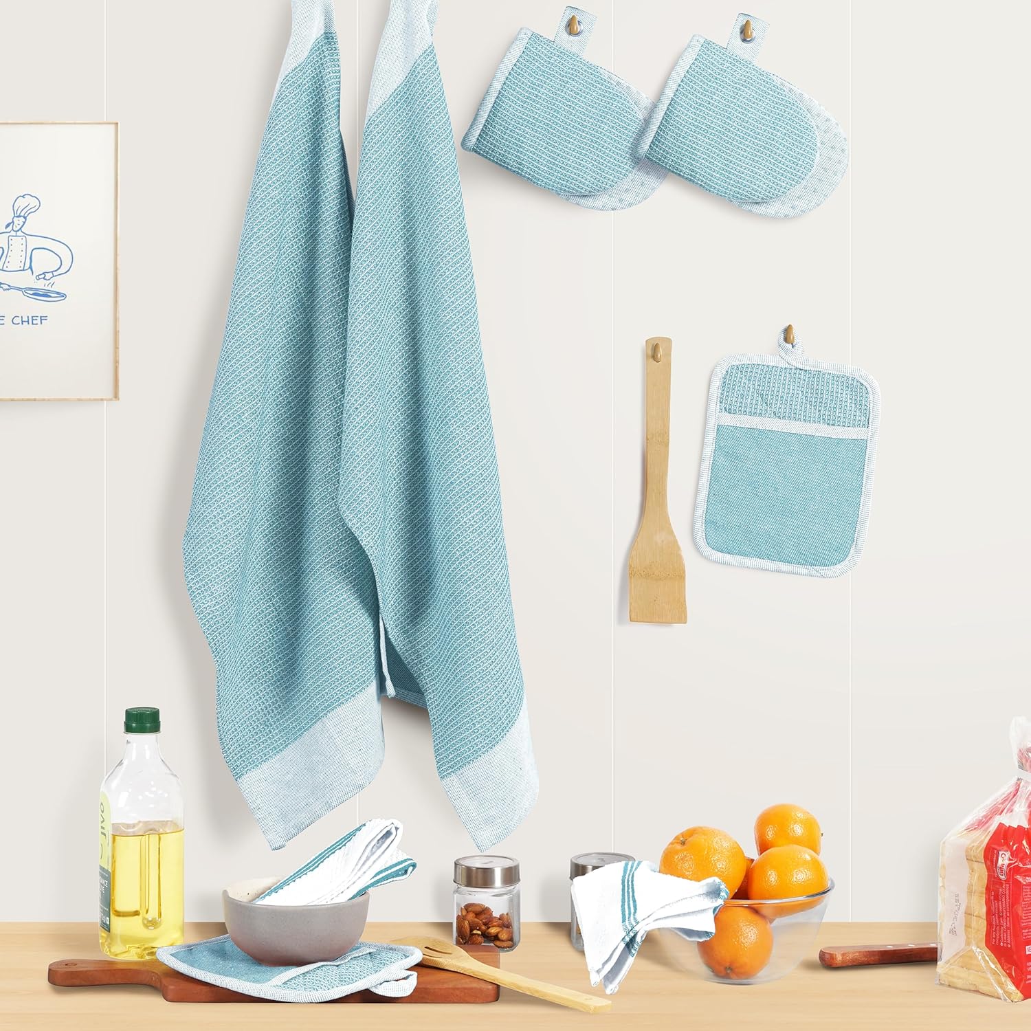 Casa Platino Oven Mitts and Pot Holders Sets, 8-Piece – 500°F Heat Resistant Mini Oven Mitts with Silicone Grip, Potholders for Kitchens, 2 Kitchen Towels & 2 Dish Cloths – Non-Slip & Durable – Aqua