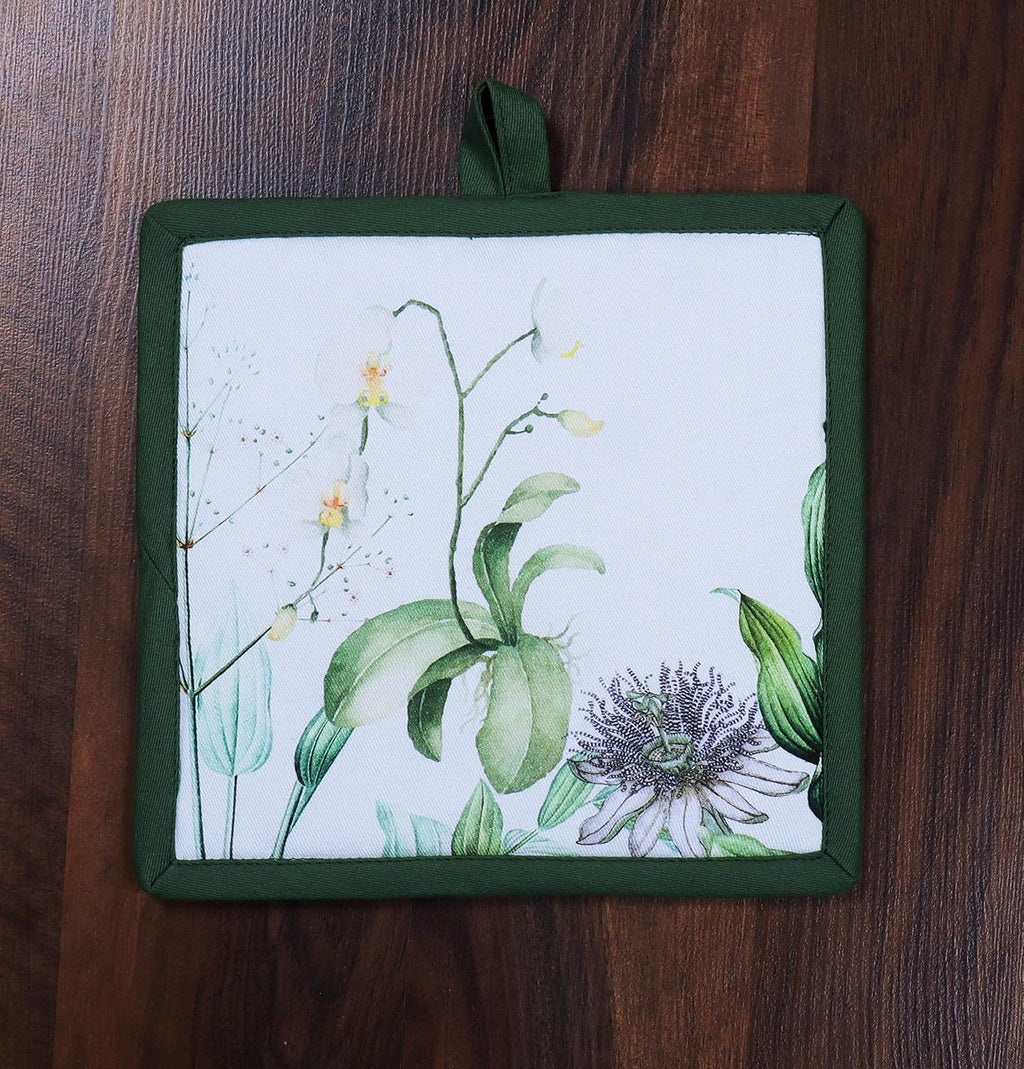 AMOUR INFINI Pot Holders Heat Resistant Cotton Set of 2 Nonslip 8"x8" Inch Hot Pads for Kitchen, BBQ, Baking & Cooking with Hanging Loops (Floral Shrubs)