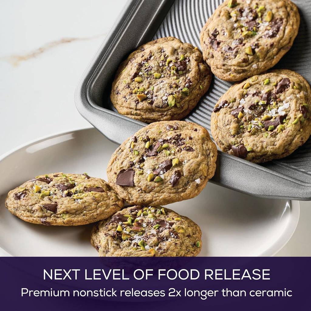 Circulon Nonstick Heavy Gauge Steel Bakeware Set with Rolled Pan Edges Loaf Pan, Cookie Pan, Baking Pans, Cake Pans, Muffin Pan and Cooling Rack (10-Piece, Gray)