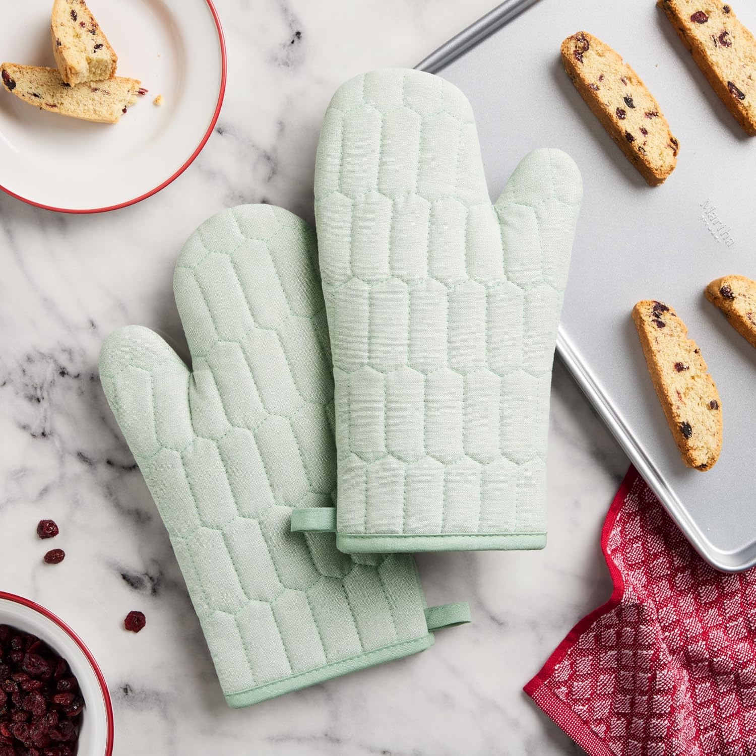 MARTHA STEWART Honeycomb Quilted Chambray Oven Mitt 2-Pack Set, 100% Cotton, Heat Resistant, Flexible Grip, Mint Green, 7"x13"